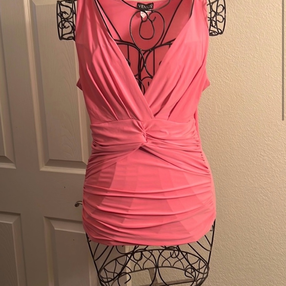 VENUS Pink Ruched Sleeveless Tank Top - Picture 2 of 4